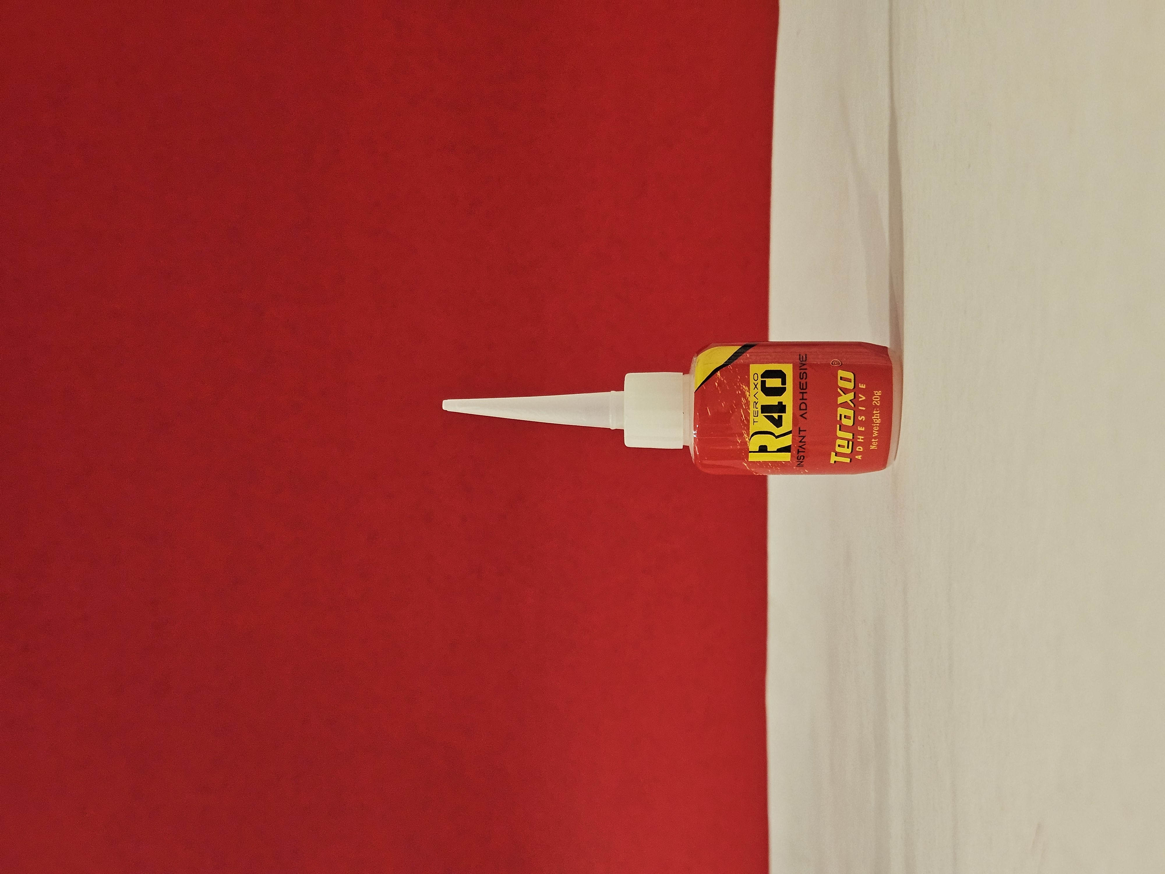 R40 – Instant Adhesive (Hardware & General Purpose Grade) - View 3